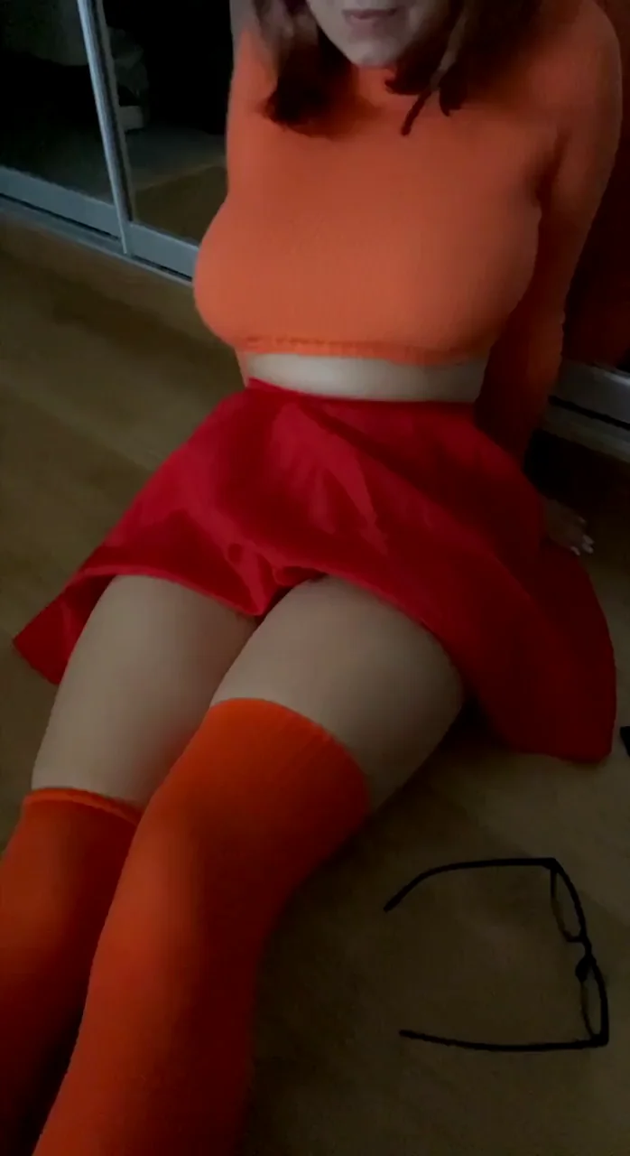 Velma by Miniloona