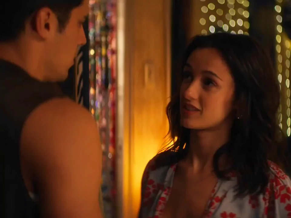 María de Nati's Steamy Kitchen Tit Tease in Nacho S01E01