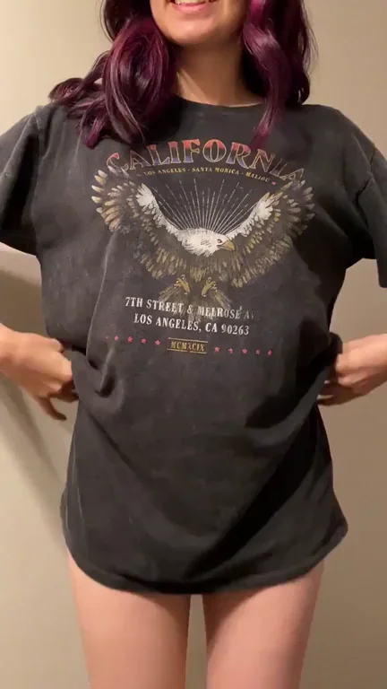 Quick Peek Under My Oversized Tee! 😈🔥