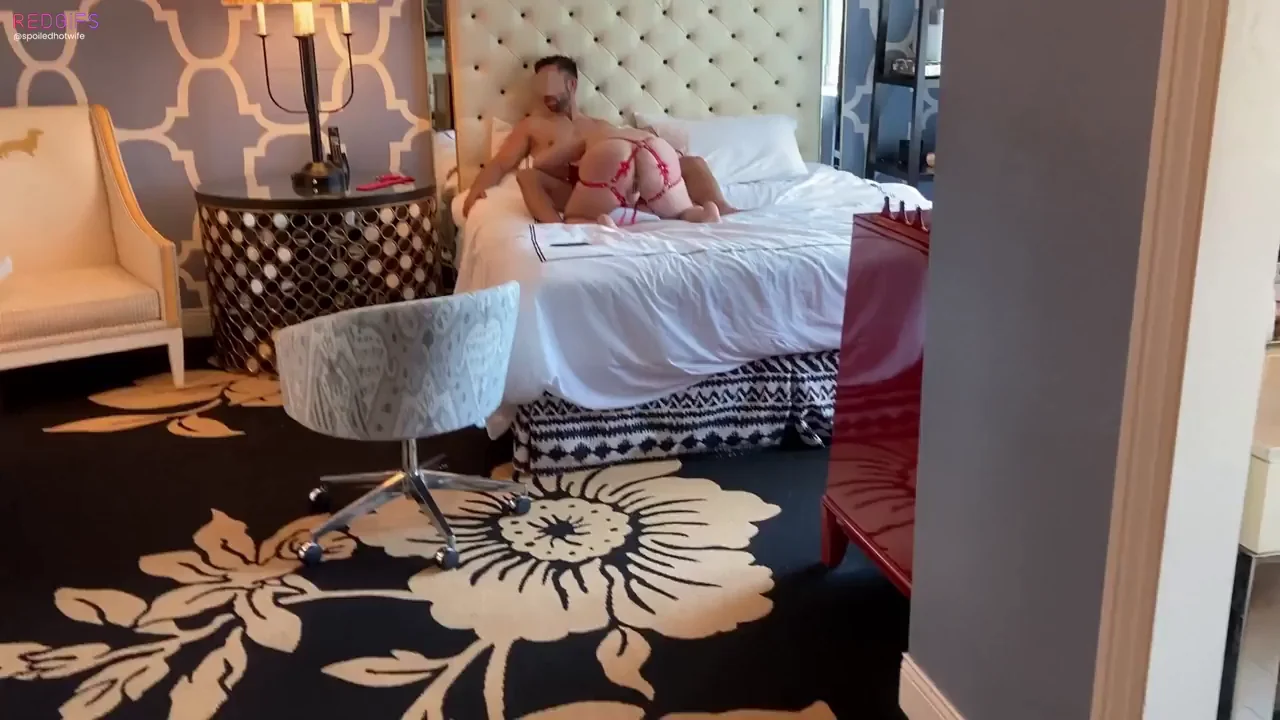 Hubby Catches Me in Red Harness, Spanked & Slurping Bull's Huge Cock! 😈🍆💦