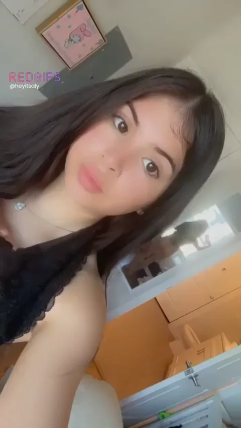 Latinas do everything better