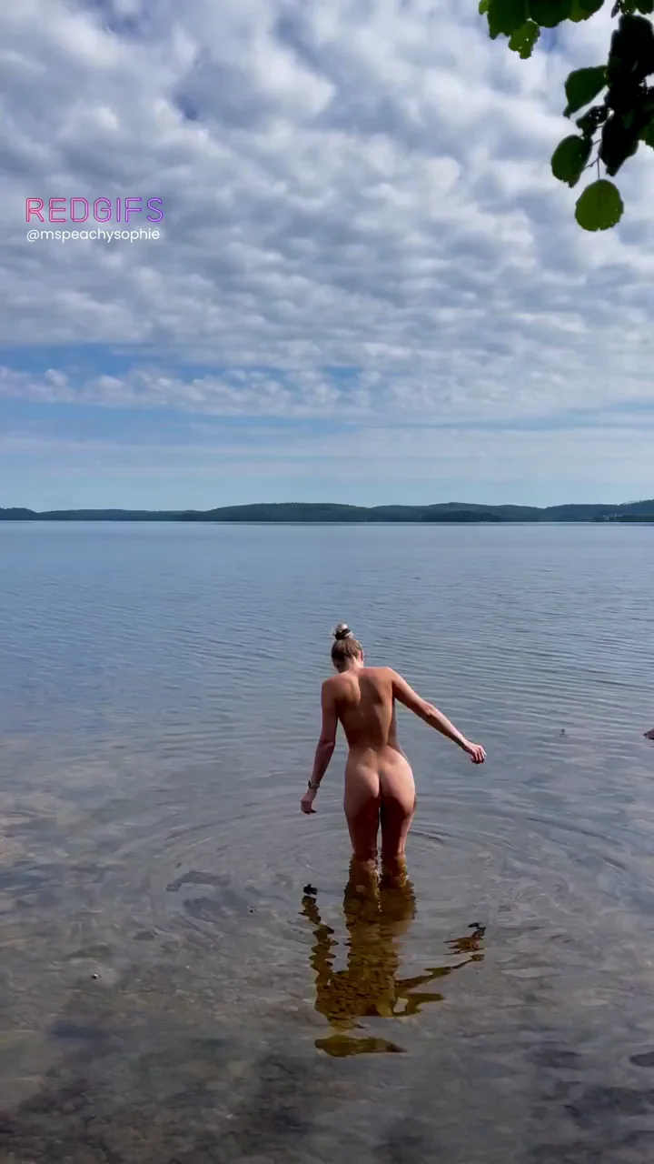 🌊🔥 Lake Slut's Nude Tease Body Boner Blast 💦🍑