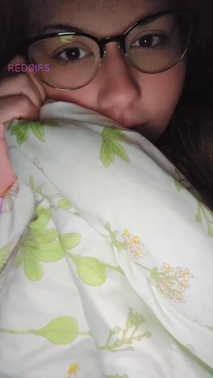 Stay in bed with me