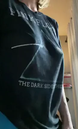 Happy Hump Day Tits Flash! 🍑🔥