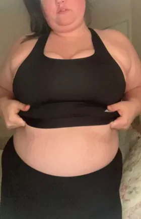 POV: I just got home from the gym and couldn’t wait to take my sports bra off for you. What’s your next move? ?