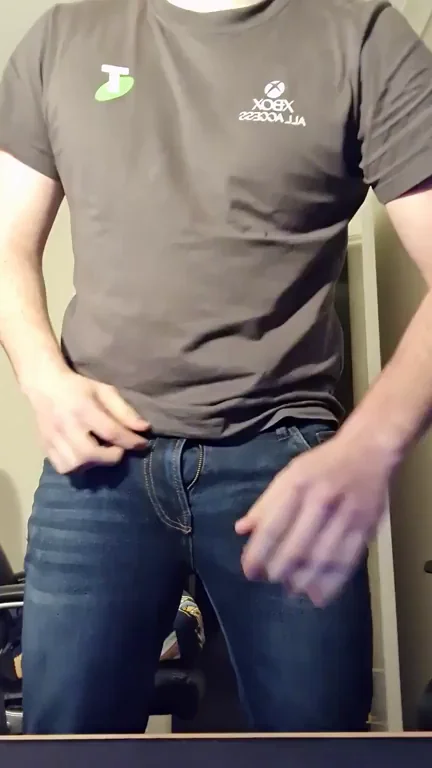 🍆 First Thing After Work Friday: Unzipping My Thick Cock 😈 (M)
