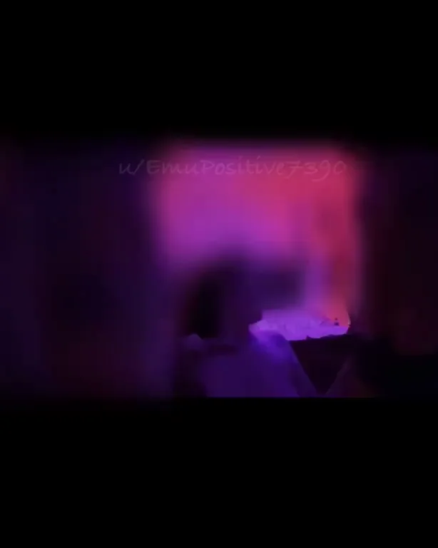 Sucking on two cocks at once has quickly became one of my favorite hotwife activities??