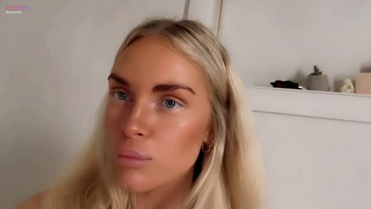 Real Sluts Crave the Spotlight Tease