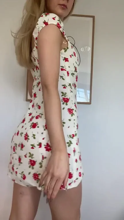 Did you catch this nipslip? ? [F]