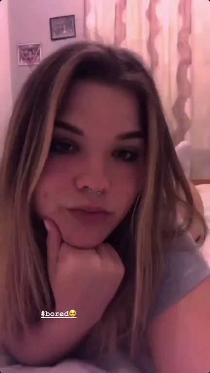 Bored Whootie Tease: Sultry Pout to Juicy Ass Reveal