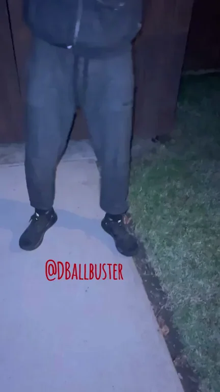 Impromptu bet: Get kicked in front of someone’s ring doorbell. ? who will humiliate themselves and do the same? ?