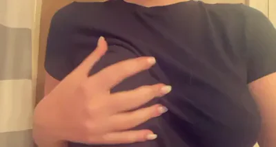 I love rubbing them like this (;