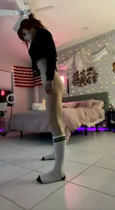 Achievement Unlocked: Molly Stewart's Insane Flexible Pussy Reveal