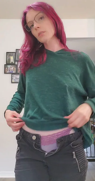 Nerdy mom, 31. Would you fuck me even though my titties are tiny?