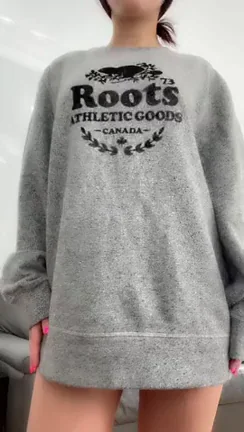 Canadian Slut Teases in Roots Hoodie: Bare Pussy Flash