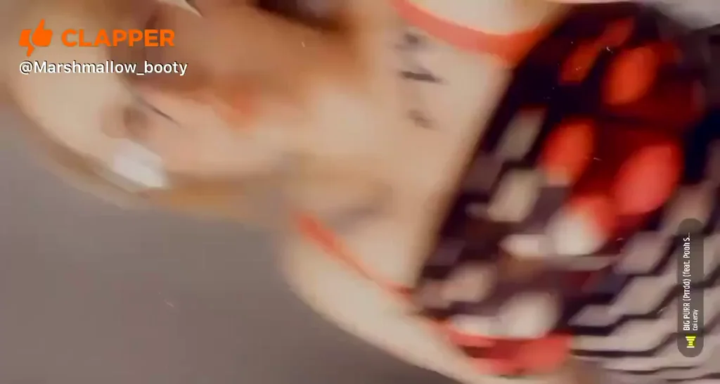 Wanna see some more of this ass? Check out my OF @zee765420