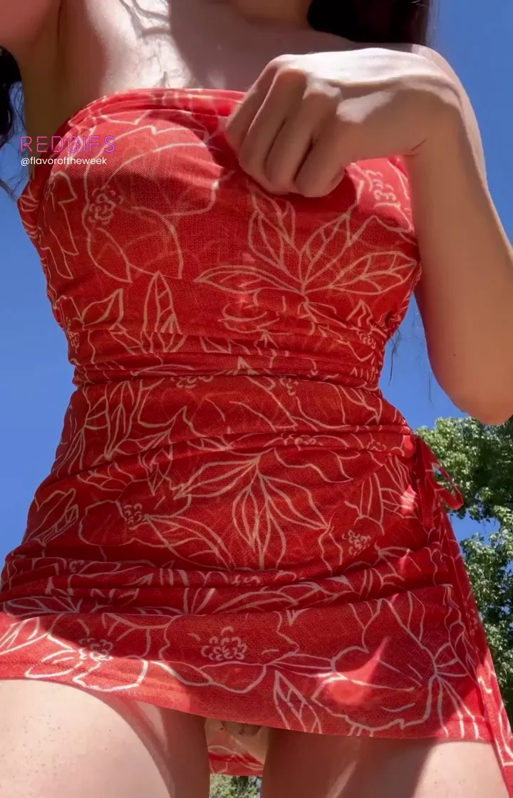 Every little sundress has its secrets