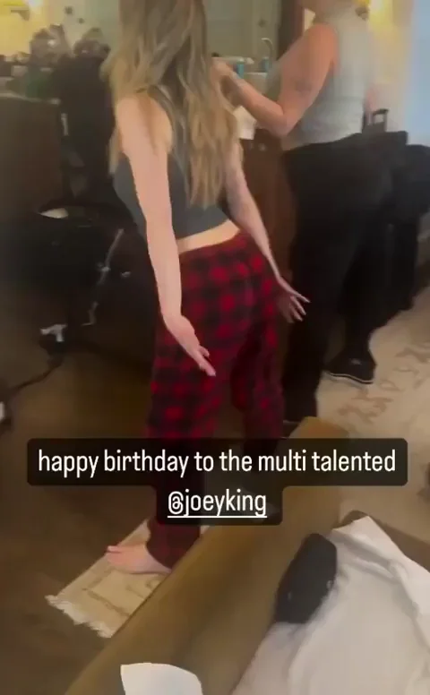 Joey King