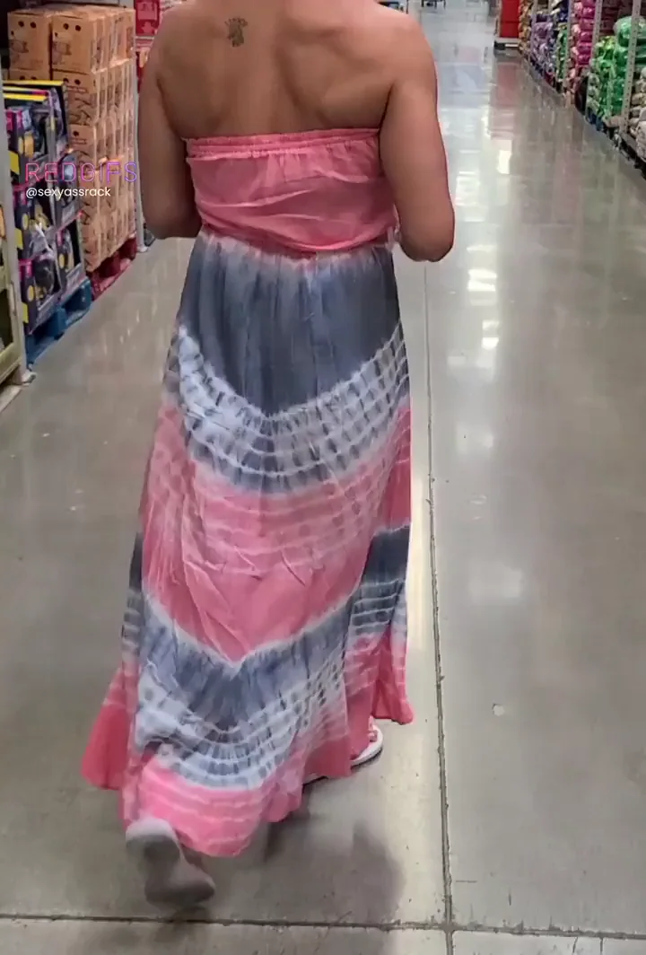 Shopping in my Sundress