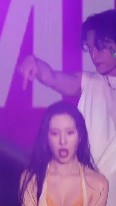 Sunmi's Slutty Stage Tease: K-Pop Idol Dripping in Yellow Heat