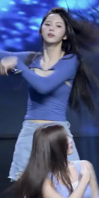 tripleS - Jiwoo