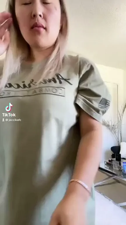 TikTok Thot's Booty Bounce: Did I Twerk Right, Daddy?