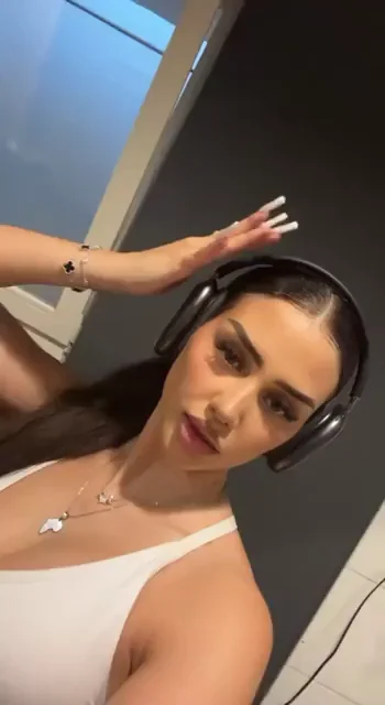 What would you do if you were with me in the gym? [F]