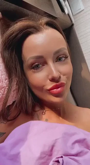 Wake-Up Wood: Slutty Morning Tease Next to Her Perky Tits
