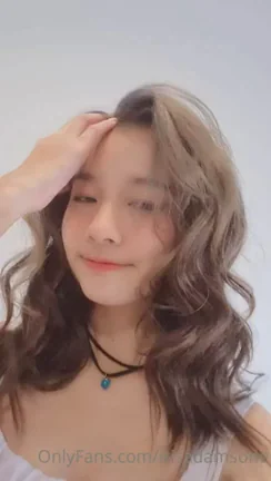 Korean Cutie's Smile Tease Strip - Too Cute to Resist