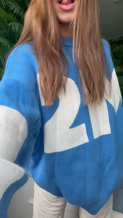 Full View Tease: Perfect Pussy & Tits Flash 😈🔥