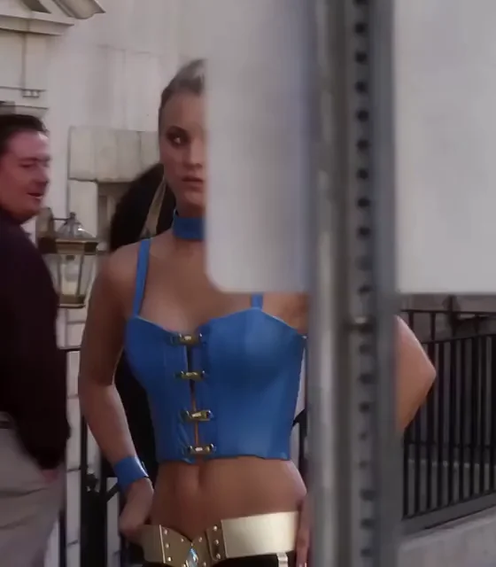 🔥 Kaley Cuoco's Slutty Blue Corset Tease – Ready to Fuck! 💦