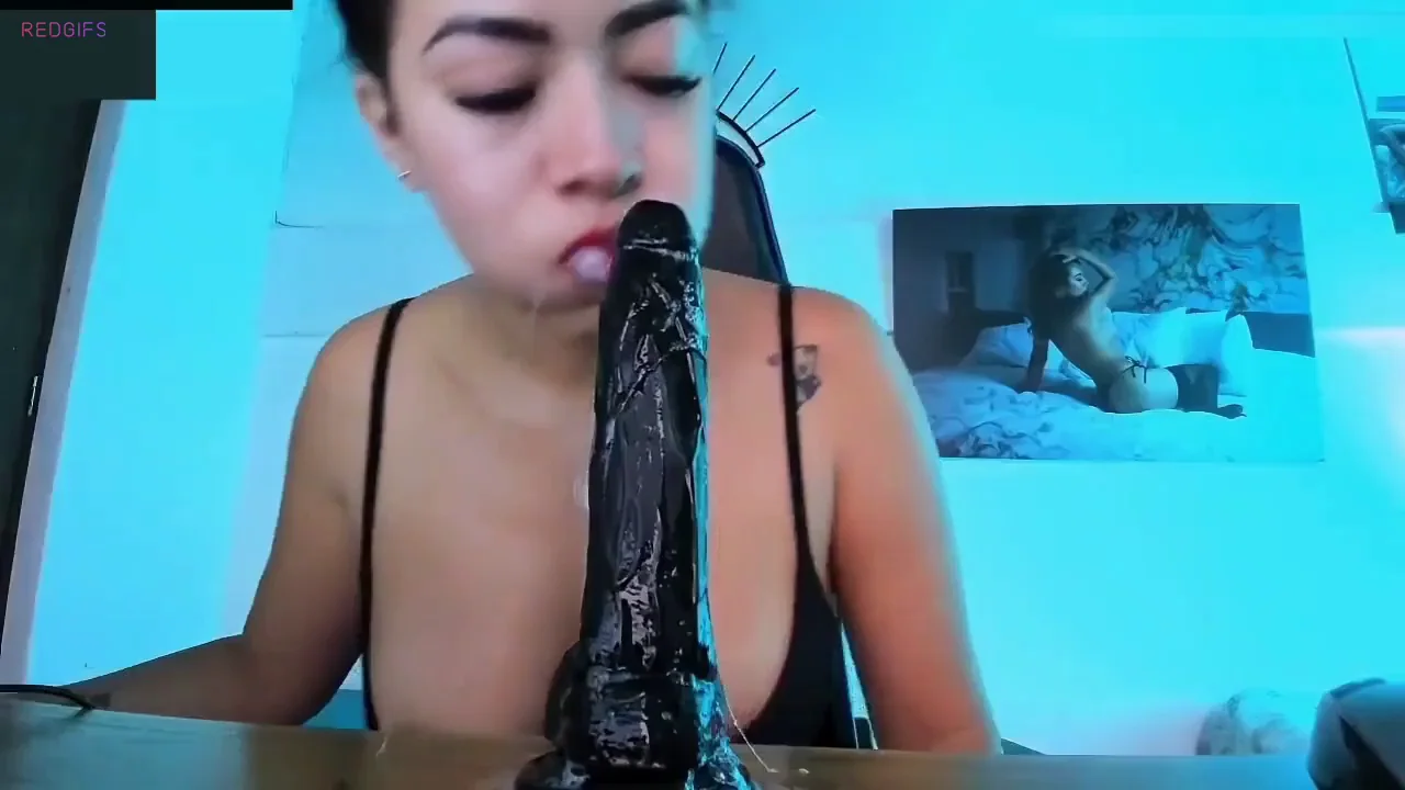 Natalia Getting Sloppy On Her Dildo