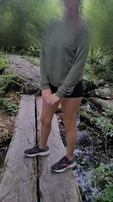 Outdoors Tits Flash on Bridge Gets Me Dripping Wet 😈🌿🍈
