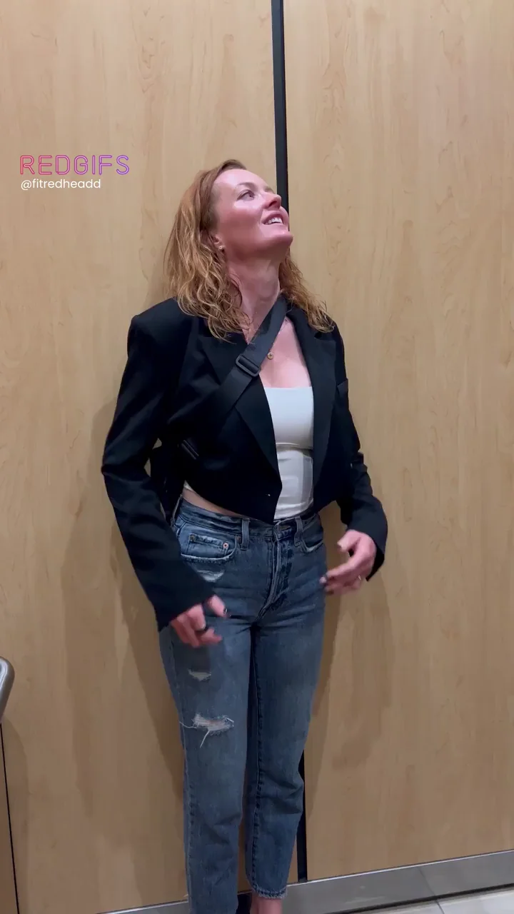 I was looking right up at the security camera. Hope they got a good show. [GIF]