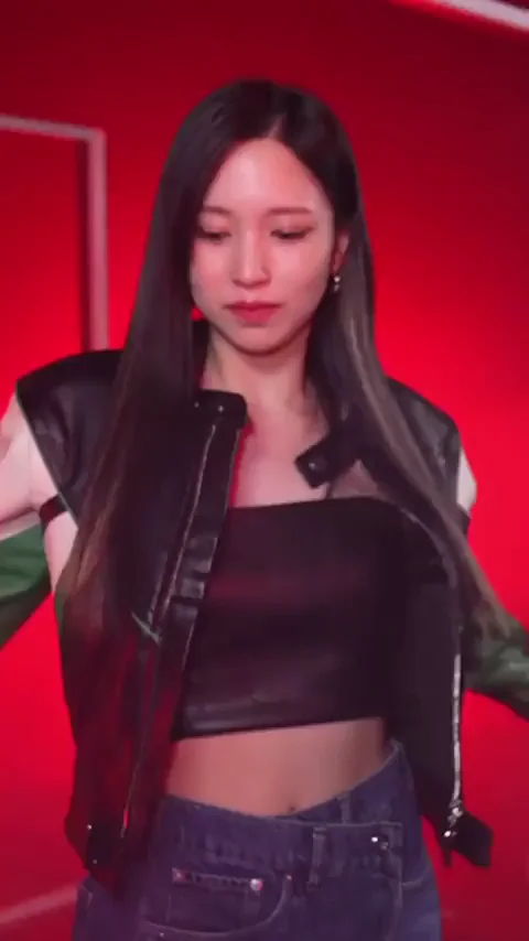 TWICE Sluts Mina, Tzuyu, Sana & Momo Tease in Sexy Outfits 🔥🍑💦