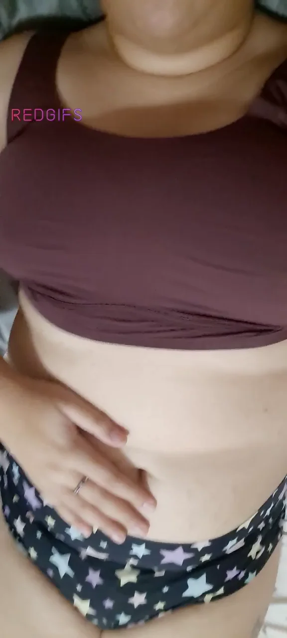 The right way to rub my nipples