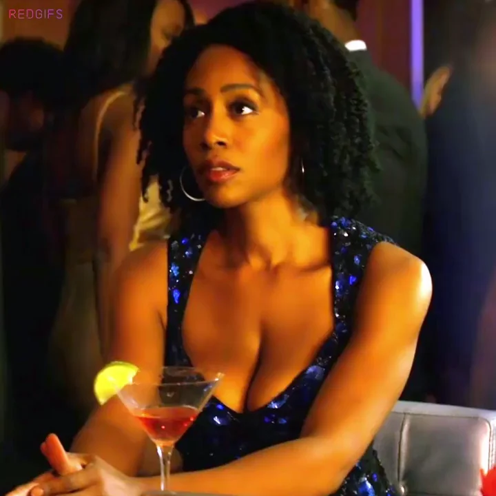 Simone Missick's Epic Cleavage Tease in Luke Cage