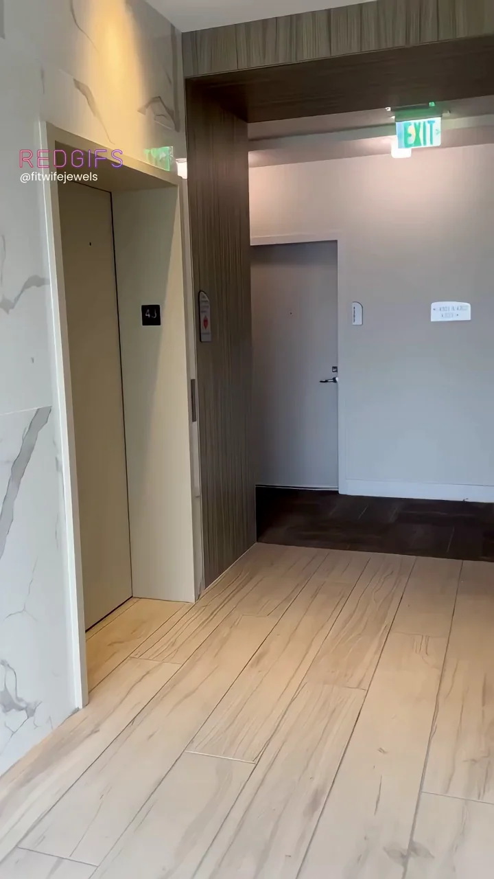 Neighbor's Quick Creampie Drip: Cheating Wife's Slutty Walk of Shame