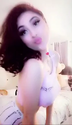 Getting Lit AF 🍃🍑 Twerk Tease