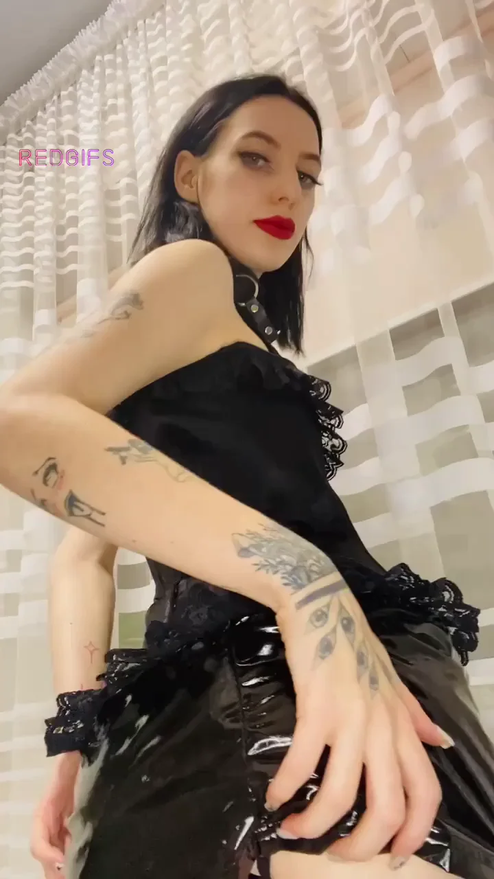 Taste This Alt Tomboy's Shiny Ass 🍑🔥