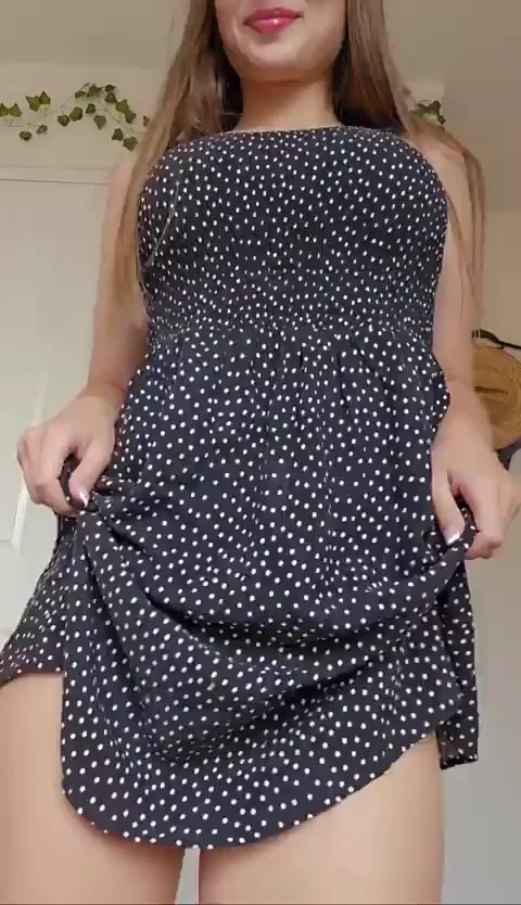 Polka-Dot Tease: Spinning My Slutty Curves 360°