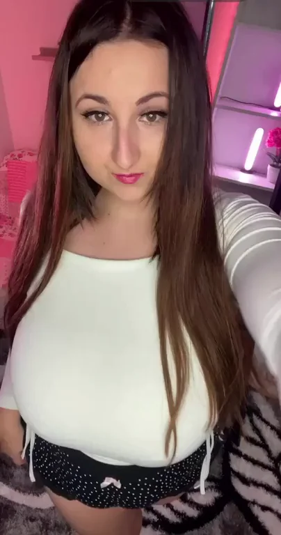 Do you like 19 yo tiddies ?