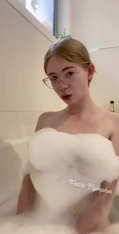 Bubble Bath Tease: Nerdy Babe's Soapy Tits & Blush 😏🛁💦