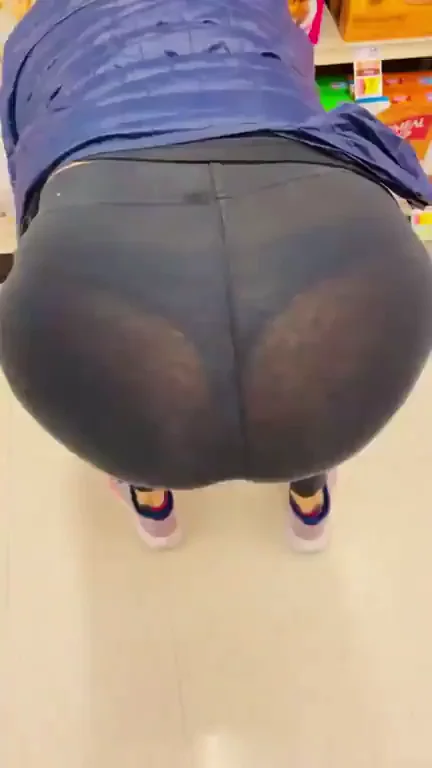 I think store attendants like it when I shop in my yoga pants