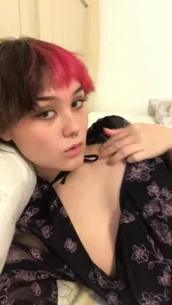 🔥 $5 Unlocks 10 Hot Babes! Pink-Haired Slut Teases Tits & Toys 💦 Top 13% OF Goddess