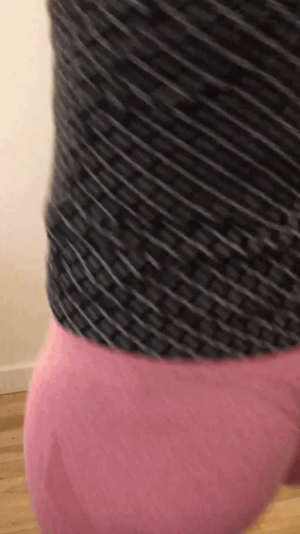 🔥 Pink Leggings Ass Dance Tease 💦