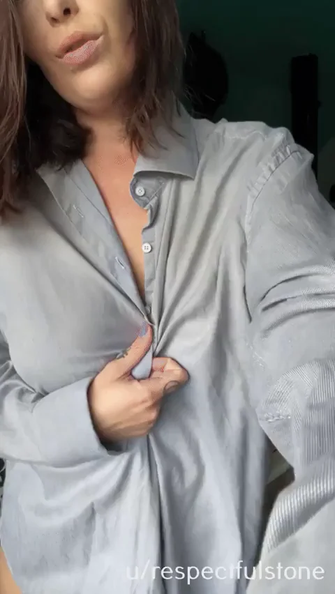 40yo MILF Teases Her Juicy Tits 😈❤️ Send Nudes Now!