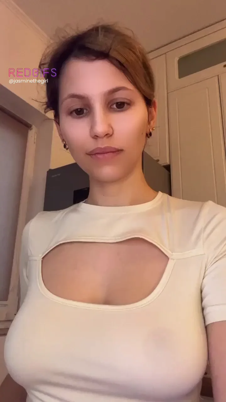 Gimme three words you'd say to a 18yo teen riding you