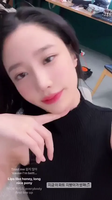 Ex-Berry Good JOHYUN's Slutty Tease in Tight Turtleneck