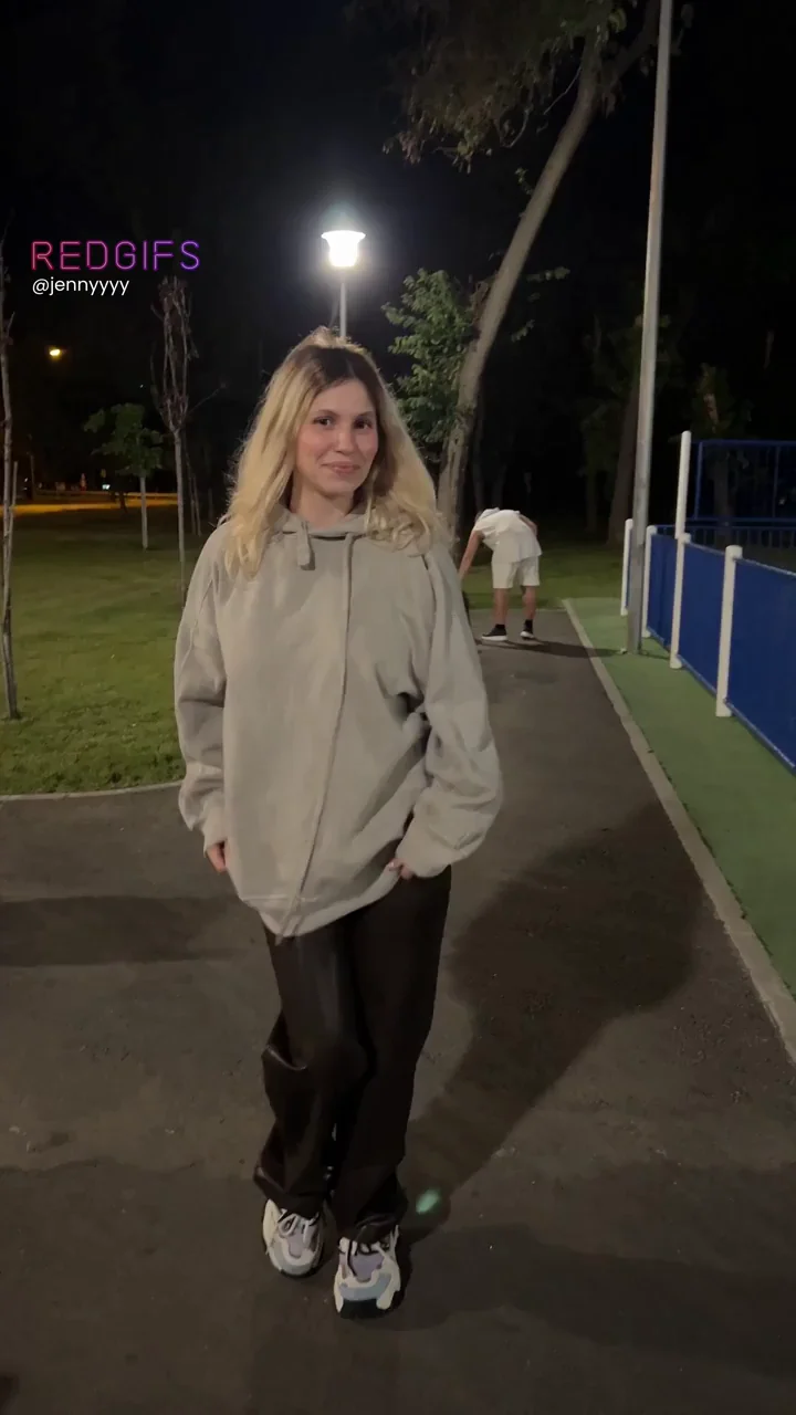 Love flashing my boobs outdoors